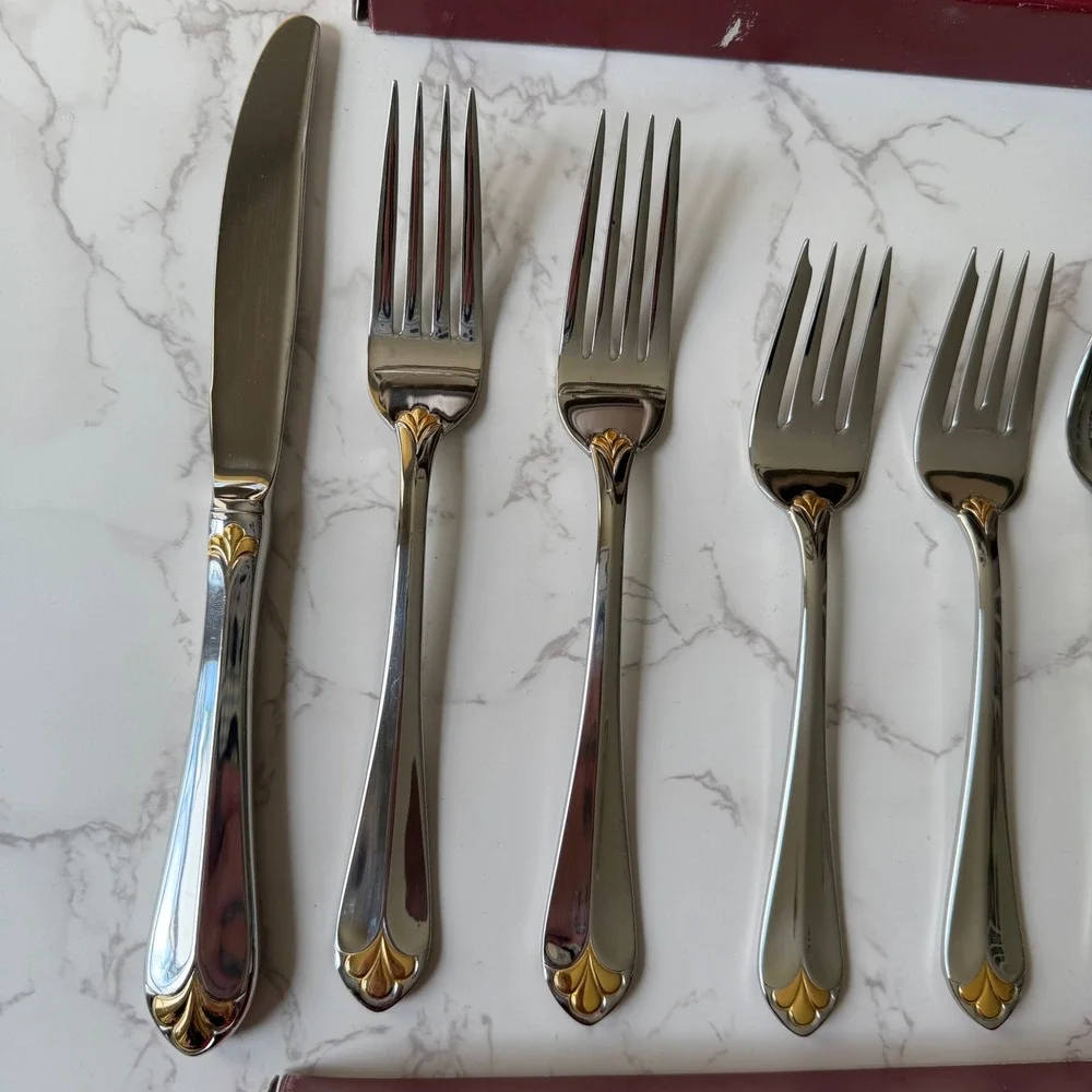 Gorham Golden Legacy Stainless Flatware Gold Accent 7 Piece Lot 9927510 Korea